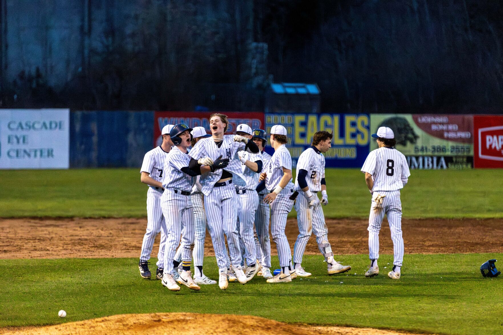 Hood River plays at Summit in 5A baseball playoffs